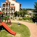 Apartamento In With Balcony, Air Condition, Wifi