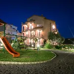 In With Balcony, Air Condition, Wifi Apartamento *