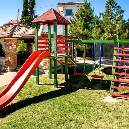 Apartmán In With Balcony, Air Condition, Wifi Lopar