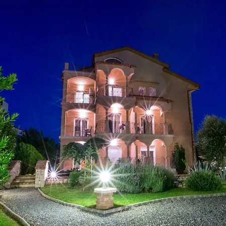 Apartmán In With Balcony, Air Condition, Wifi Lopar