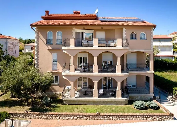 Apartment In With Balcony, Air Condition, Wifi *
