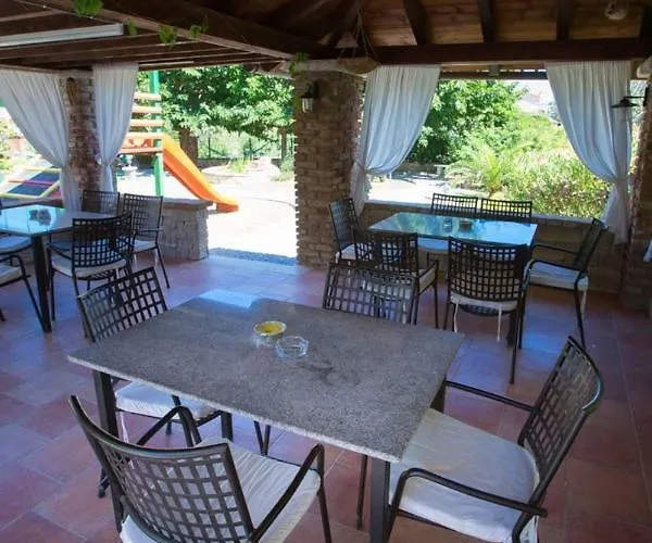 Apartment In With Balcony, Air Condition, Wifi Lopar