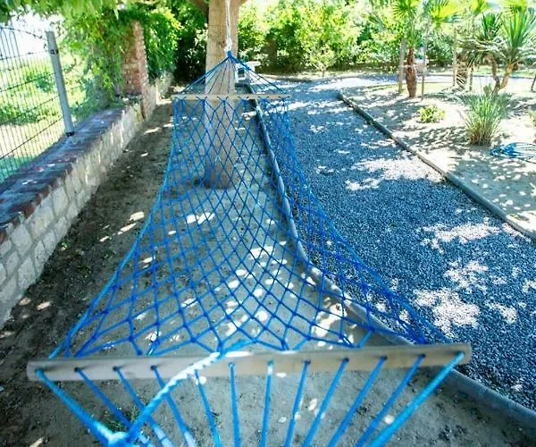 In With Balcony, Air Condition, Wifi Apartment
