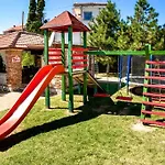 Appartamento In With Balcony, Air Condition, Wifi Lopar