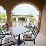 Apartament In With Balcony, Air Condition, Wifi